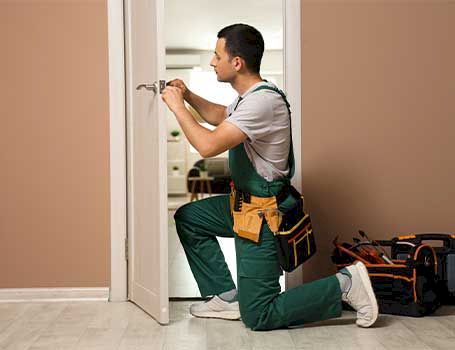 Trouver des chantiers de pose de portes d'entrée